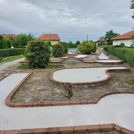 For 6 People Near Burgas With Swimming Pool Holiday home *